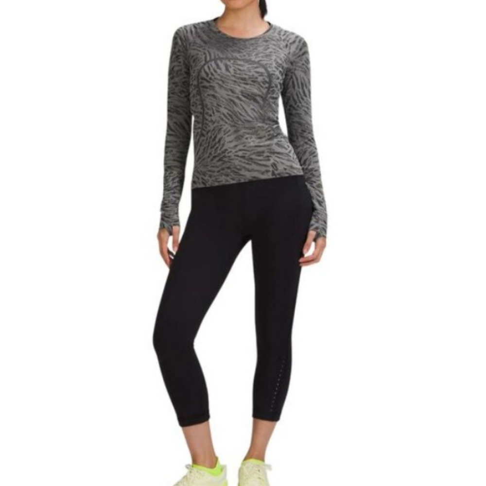 Lululemon Swiftly Tech 2.0 Long Sleeve Race Length Primal Clash Black Gray 16 - Picture 5 of 15